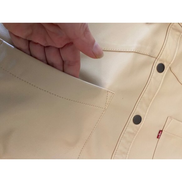 Levis XXLBeige Faux Leather Overshirt Jacket 100% Polyester Polyurethane Coated - Picture 7 of 11